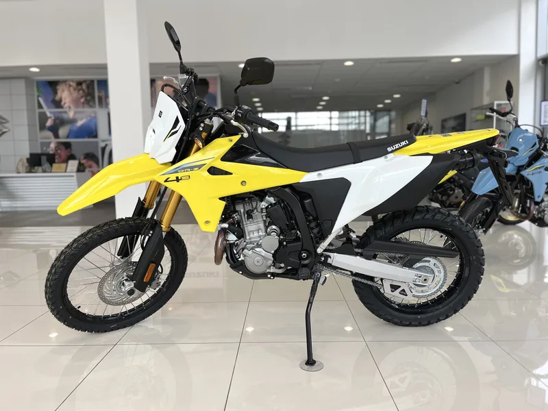 Suzuki DR-Z4S фото 1