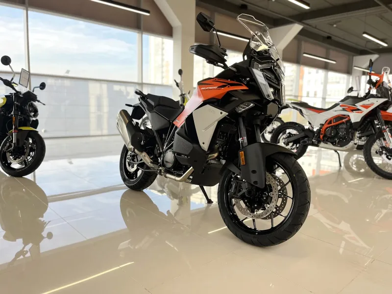 KTM 1390 SUPER ADVENTURE S EVO фото 1